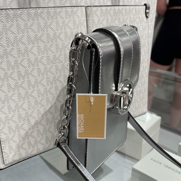 MICHAEL KORS WOMENS FASHION IPHONE SAMSUNG CASE PHONE HOLDER CROSSBODY BAG PURSE - Picture 15 of 16